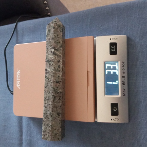 Yooperlite Crystal Tower - Picture 6 of 7